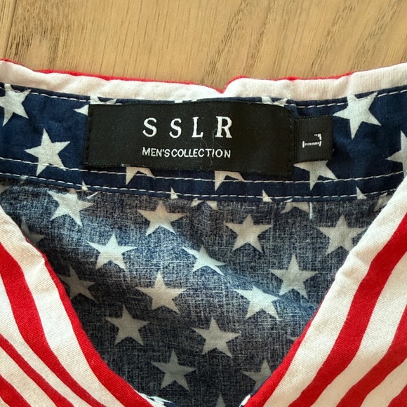 Amazon Men's Short-Sleeve Star & Stripe Button-Down Shirt - Navy/Red/White - Picture 4 of 6